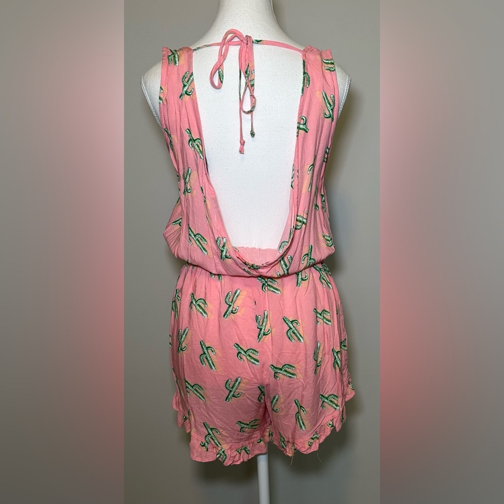 NWT 🌵 Wet Seal Cactus Print Romper Pink Green Summer Beach Cute Boho Festival M - Picture 3 of 13
